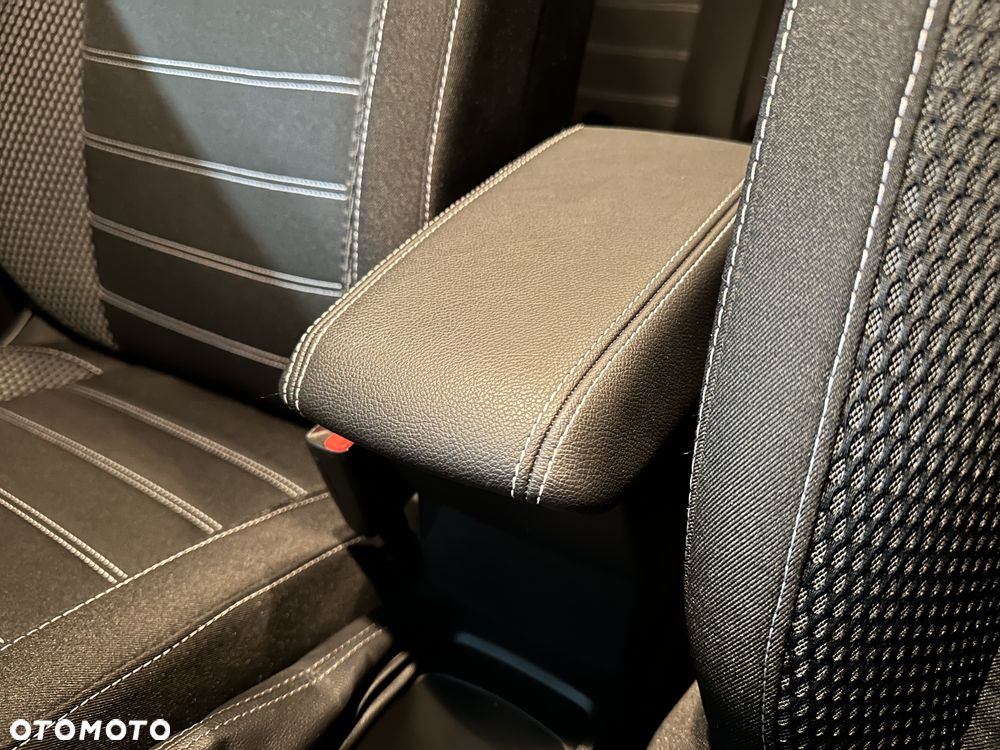 Dacia Duster 1.0 TCe Journey - 36