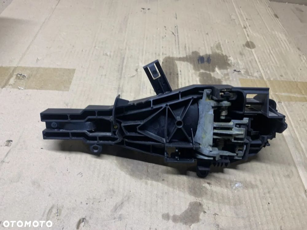 Klamka prawy przód przednia prawa BMW E90 E91 - 3