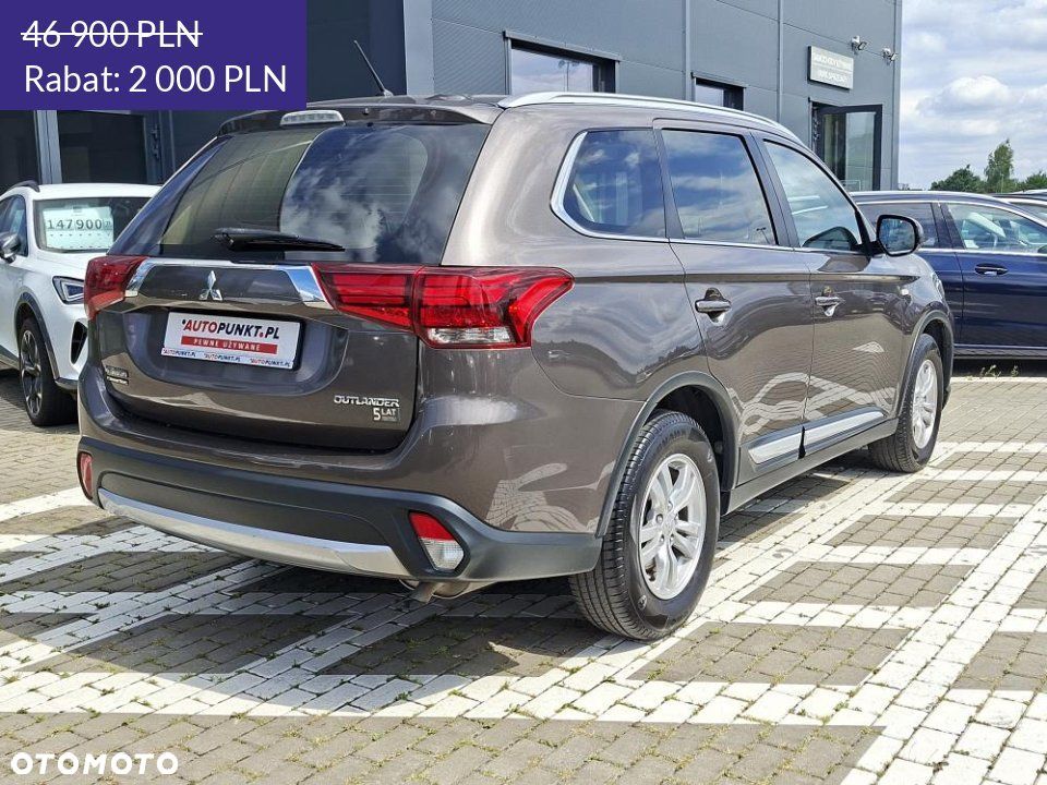 Mitsubishi Outlander - 4