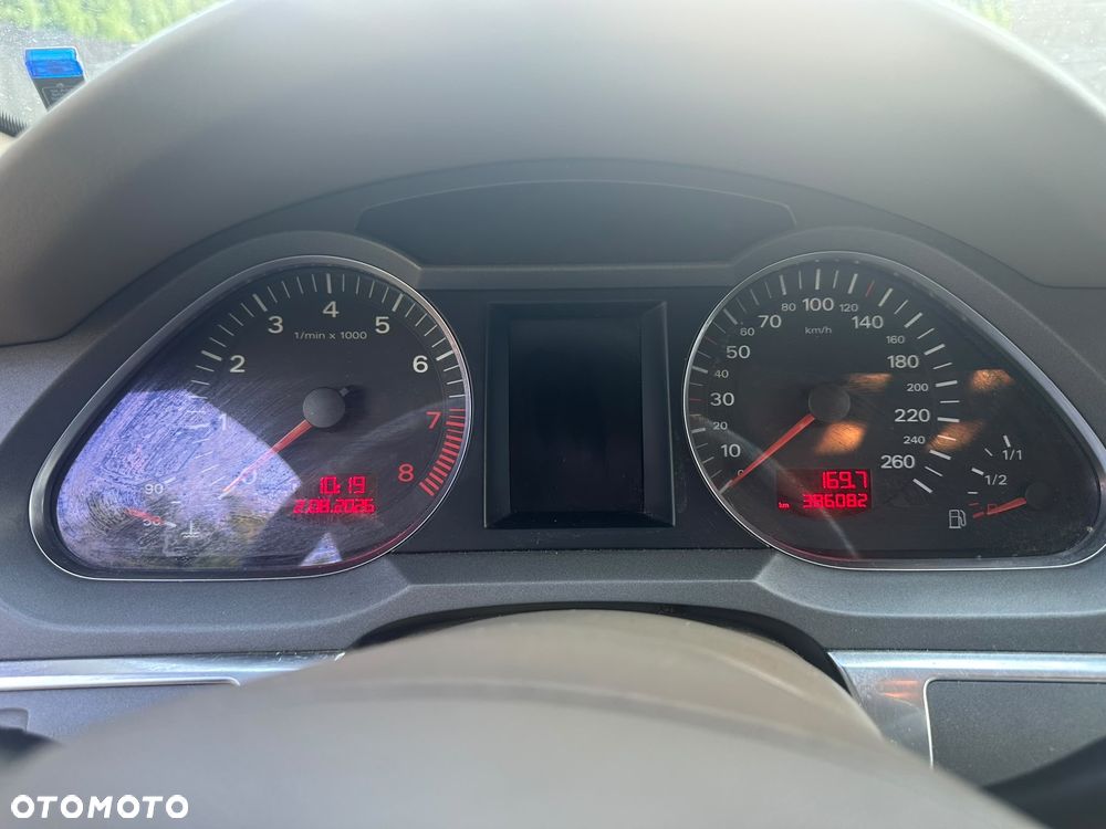 Audi A6 Avant 2.4 - 3