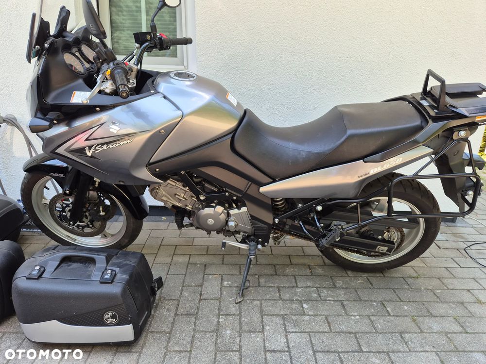 Suzuki DL - 4