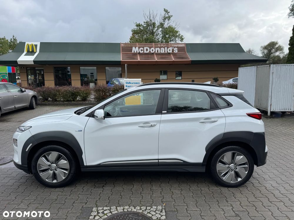 Hyundai Kona Electric 64kWh Premium - 2
