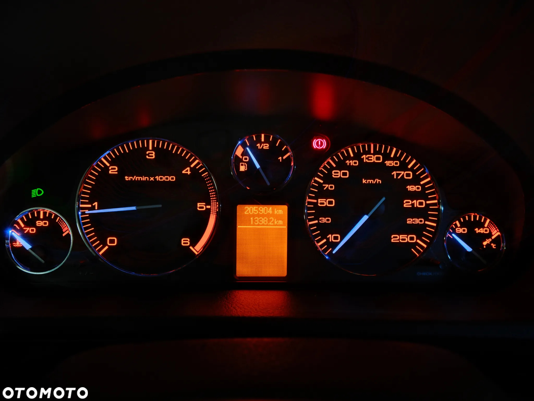 Peugeot 407 2.0 HDI ST Komfort EU3 - 36