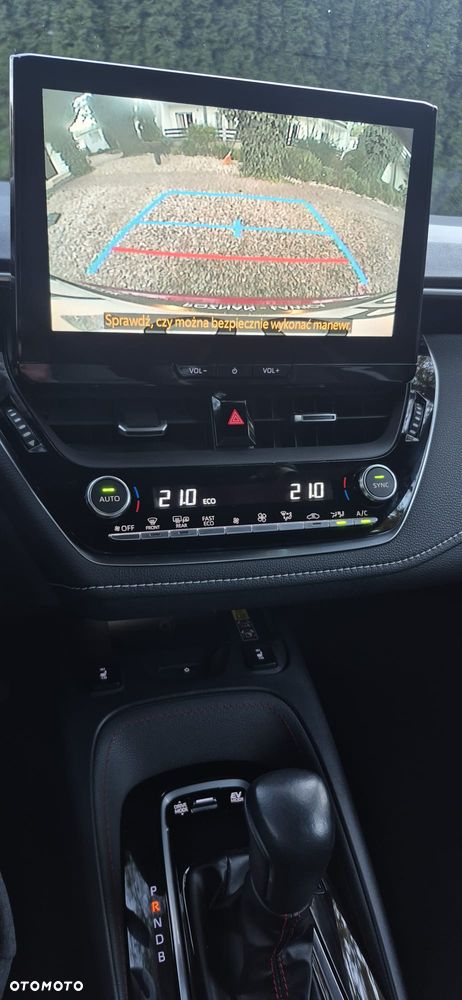 Toyota Corolla - 10