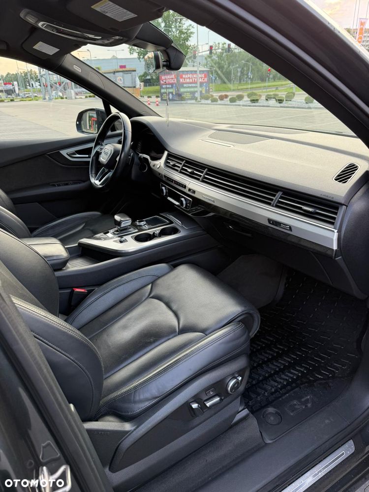 Audi Q7 3.0 TFSI Quattro Tiptronic - 21