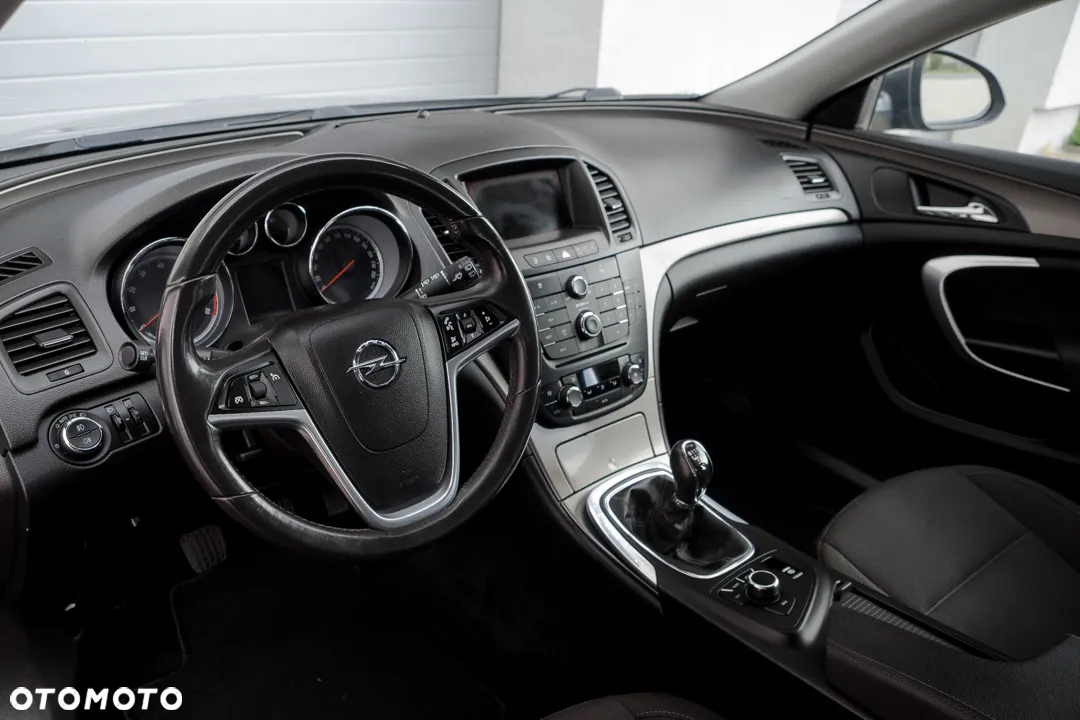 Opel Insignia 1.8 Cosmo - 15