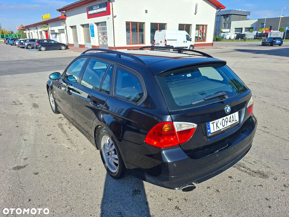 BMW Seria 3 - 33