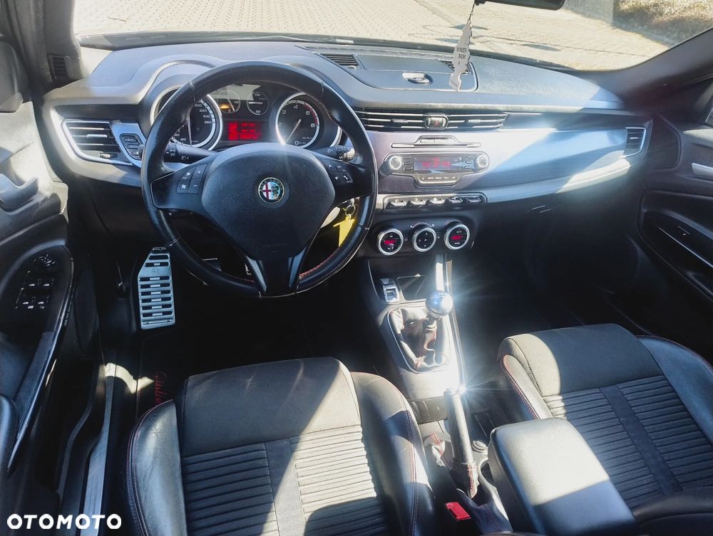 Alfa Romeo Giulietta 2.0 JTDM 16V Turismo - 12