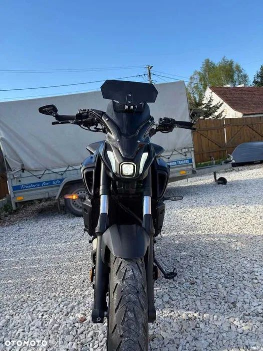 Yamaha MT - 7