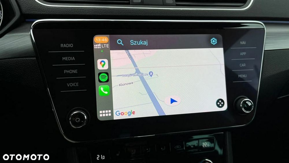 Skoda Superb 2.0 TDI DSG Premium Edition - 25