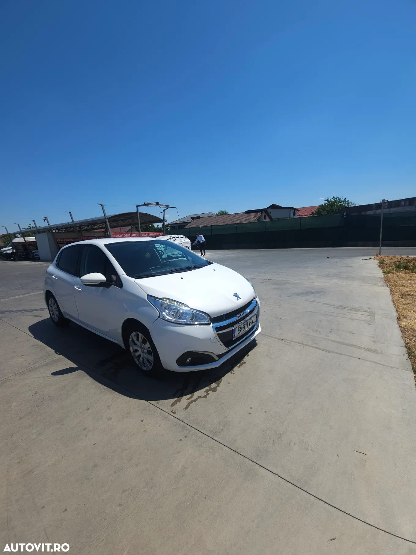 Peugeot 208 1.5 BlueHDi STT Allure - 3