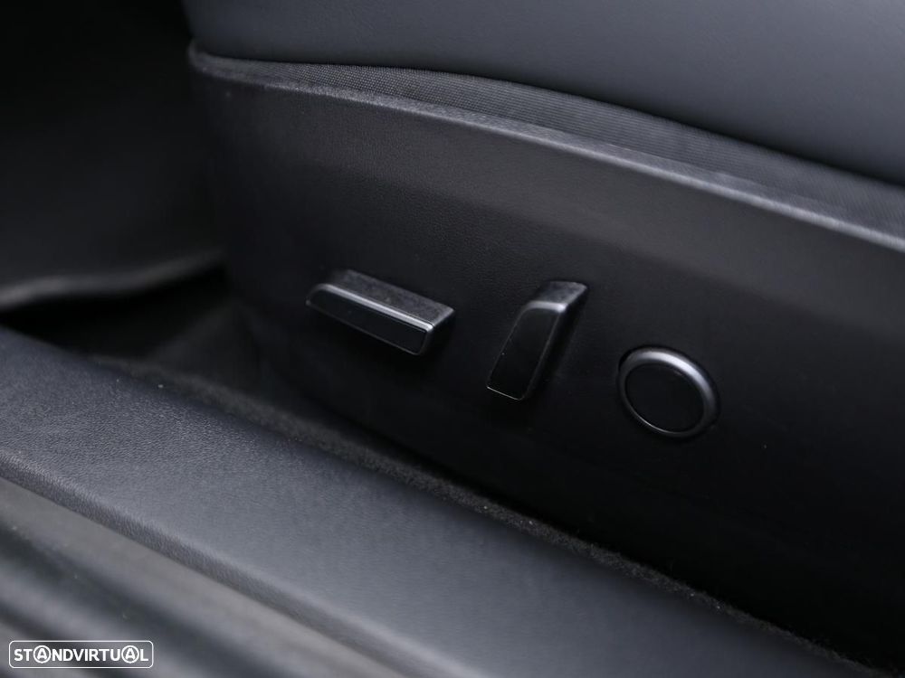 Tesla Model 3 Performance Dual Motor AWD - 21