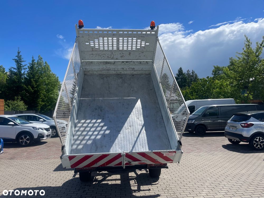 Ford Transit - 18