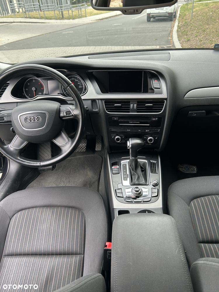 Audi A4 Avant - 6