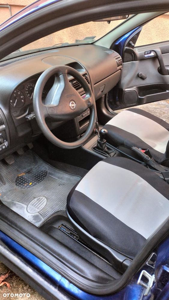 Opel Astra 1.4 Start - 9
