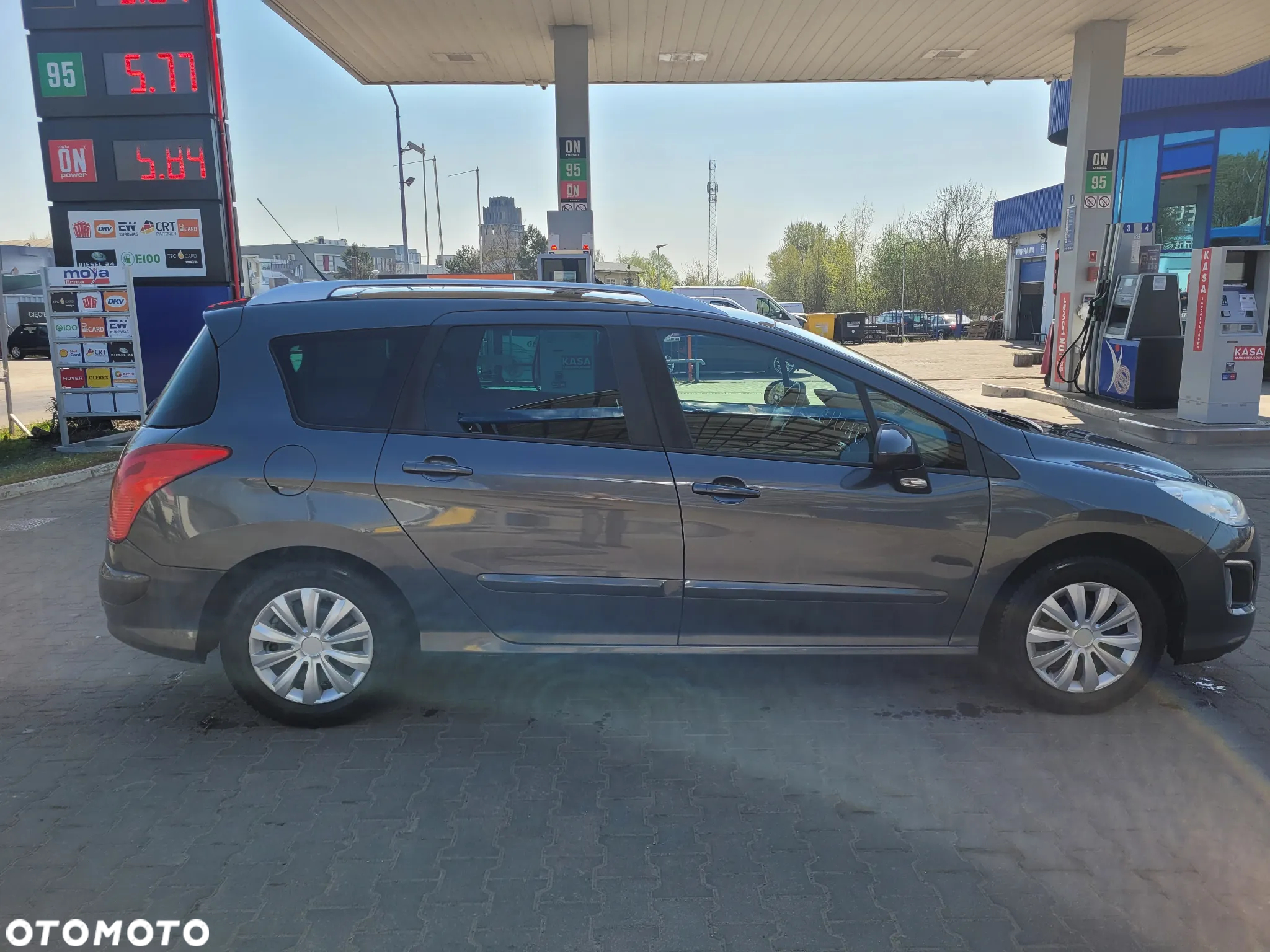 Peugeot 308 1.6 Premium - 6