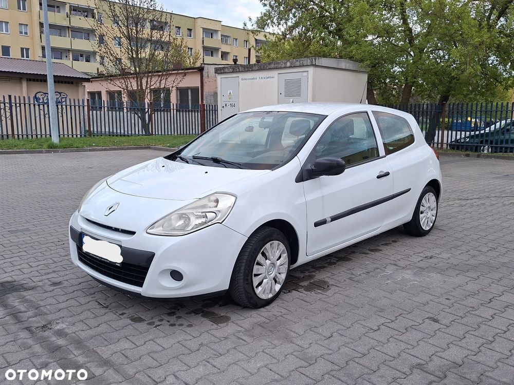 Renault Clio 1.2 16V Alize - 2