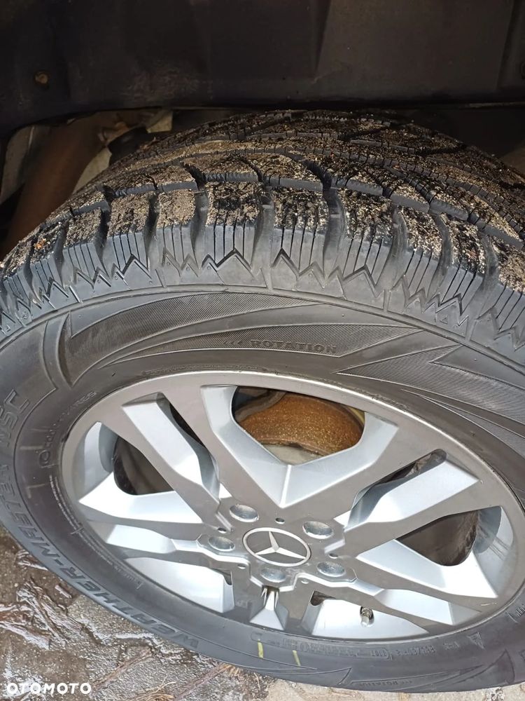 Mercedes-Benz Klasa G 350 CDI - 21