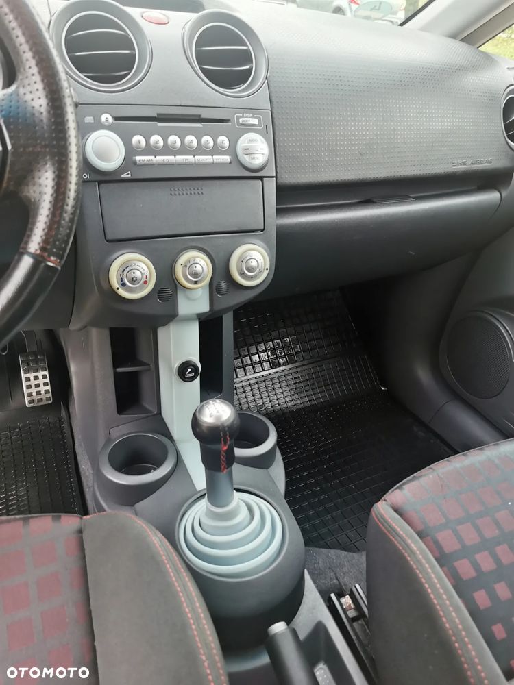 Mitsubishi Colt - 13