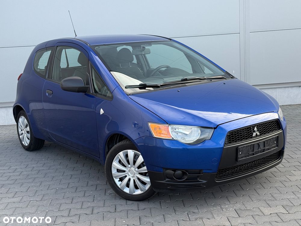 Mitsubishi Colt 1.1 Inform - 1