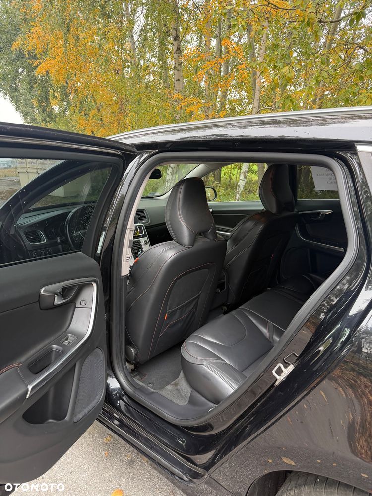 Volvo V60 - 17