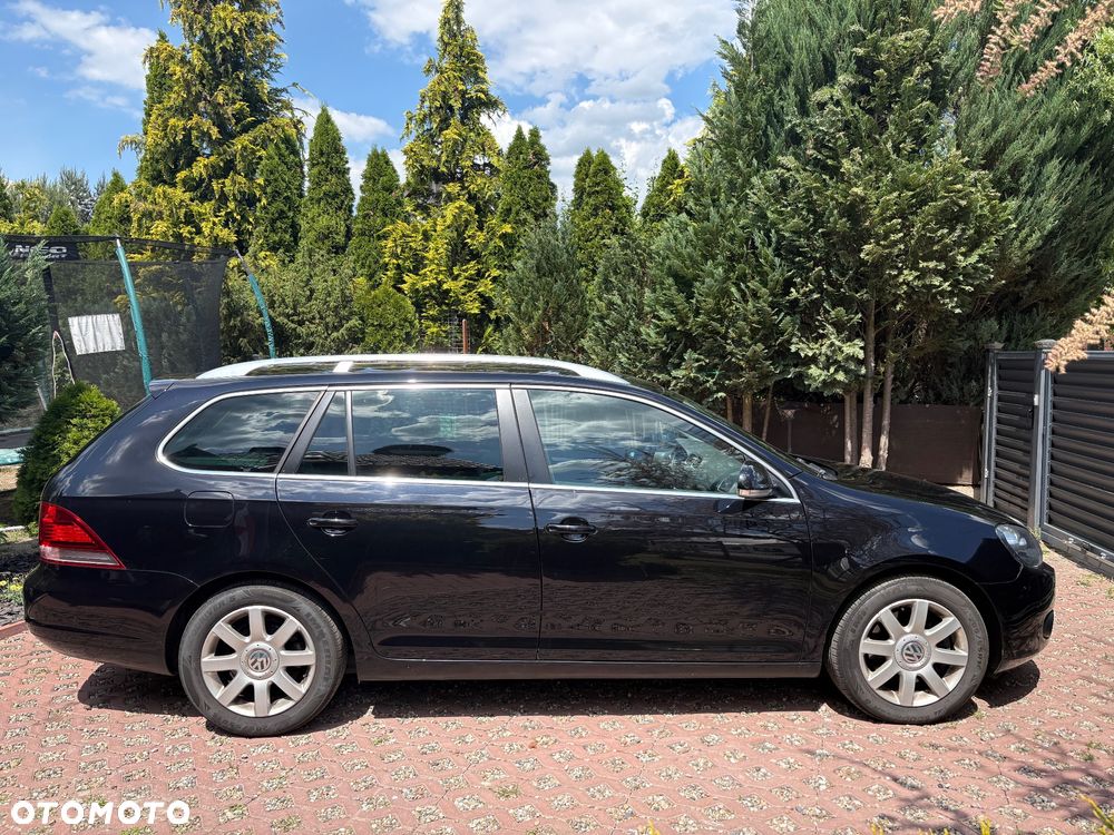 Volkswagen Golf 2.0 TDI DPF Highline - 5