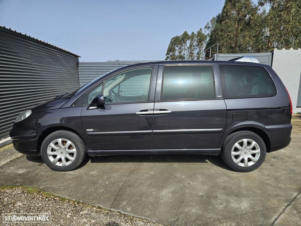 Peugeot 807 2.2 HDi Navteq - 13