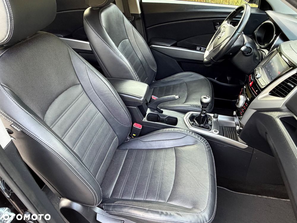 SsangYong/KGM Tivoli - 5