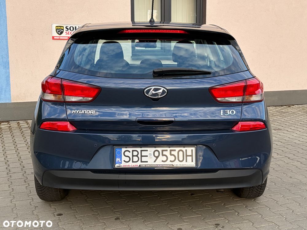 Hyundai i30 1.4 Comfort - 28