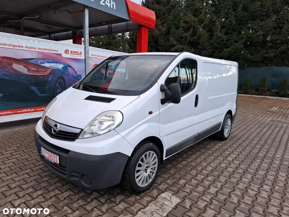 Opel Vivaro - 1