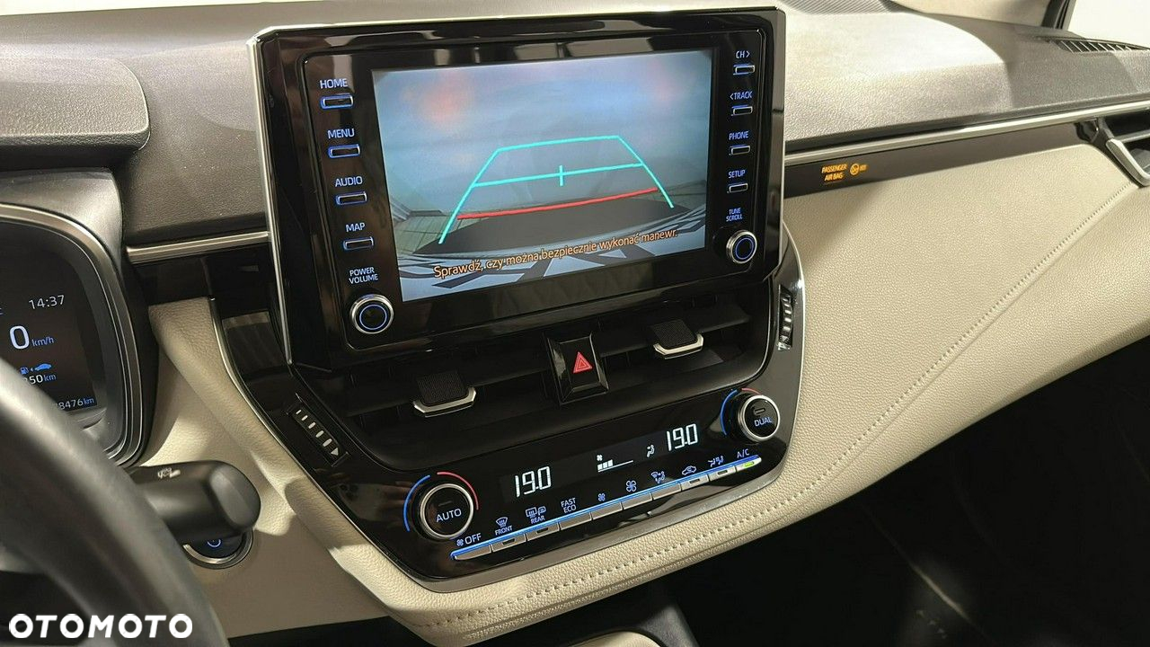Toyota Corolla - 19