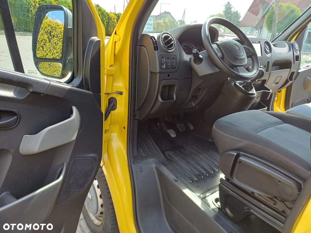 Renault MASTER blaszak - 21