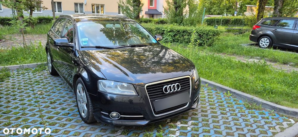 Audi A3 Sportback - 2