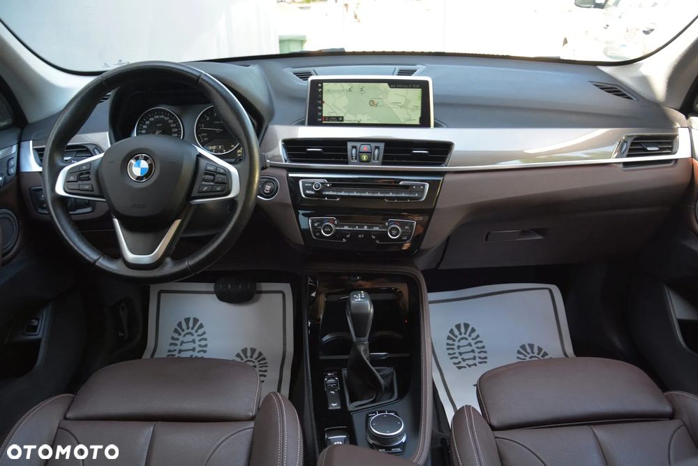 BMW X1 xDrive25i xLine - 23