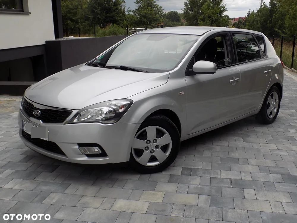 Kia Ceed Cee'd 1.4 Comfort - 1