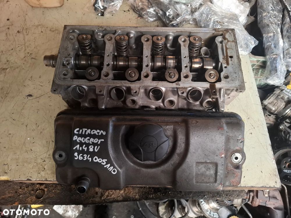 CITROEN C2 C3 C4 BERLINGO 1,1  PEUGEOT 206 PARTNER  1,4 8V głowica 9634005110