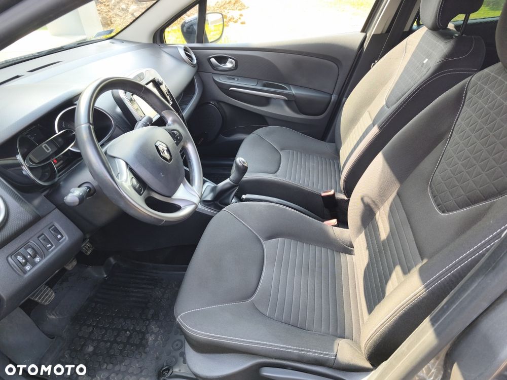Renault Clio - 7