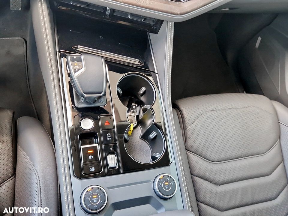 Volkswagen Touareg V6 TDI Elegance - 19