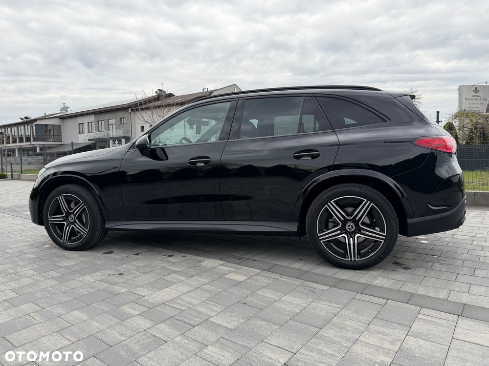 Mercedes-Benz GLC 300 mHEV 4-Matic AMG Line - 10