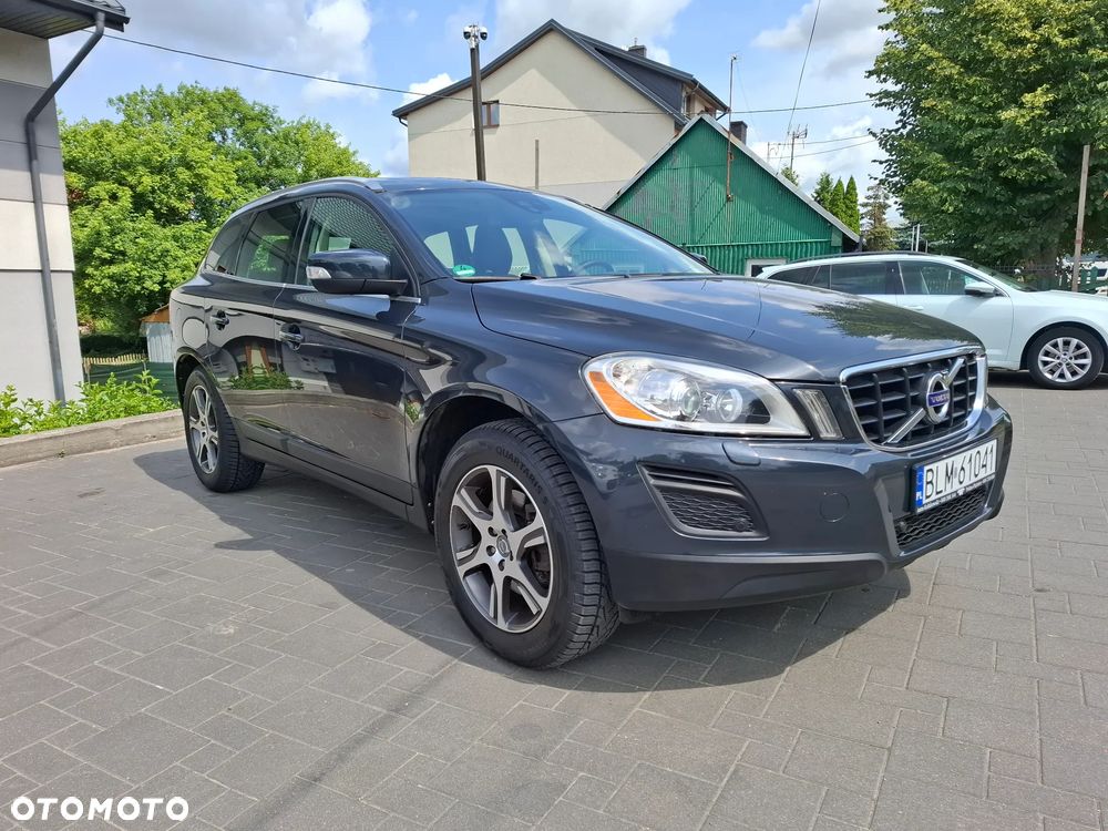 Volvo XC 60 DRIVe Momentum - 3