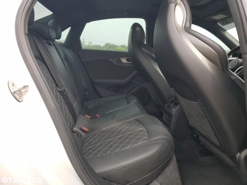 Audi S4 Limousine - 11