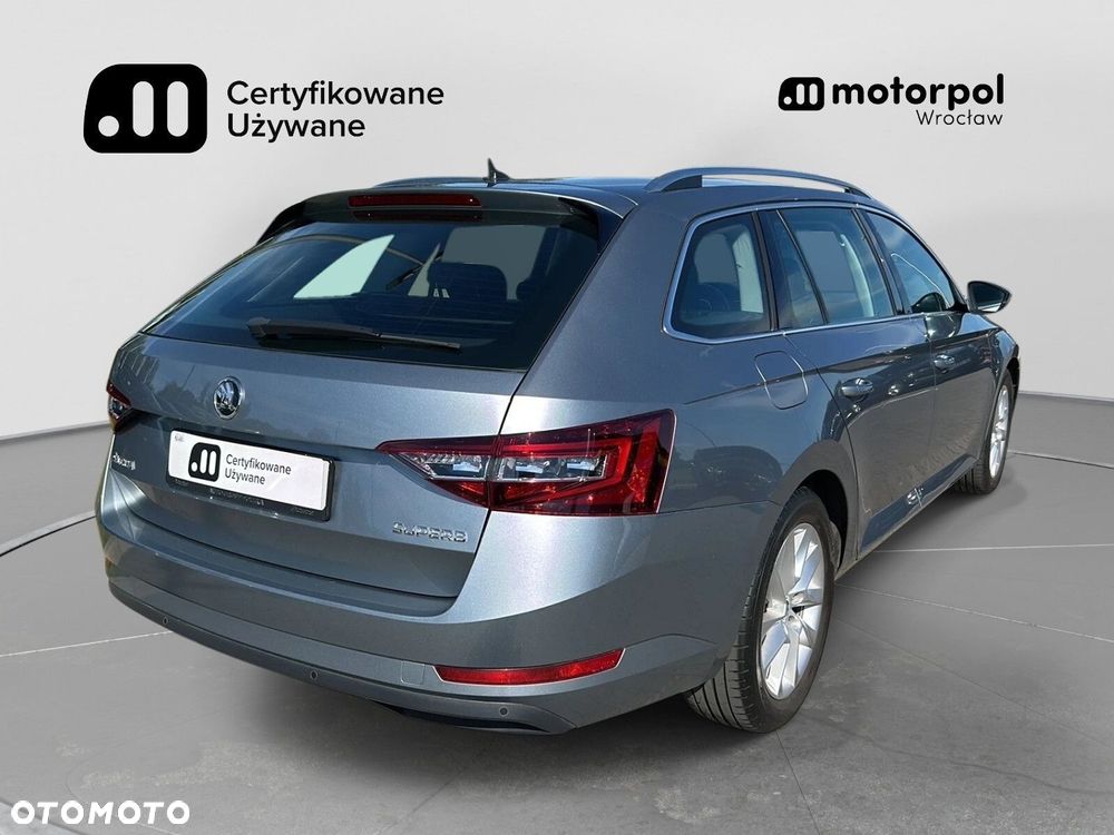 Skoda Superb 2.0 TDI Ambition DSG - 15