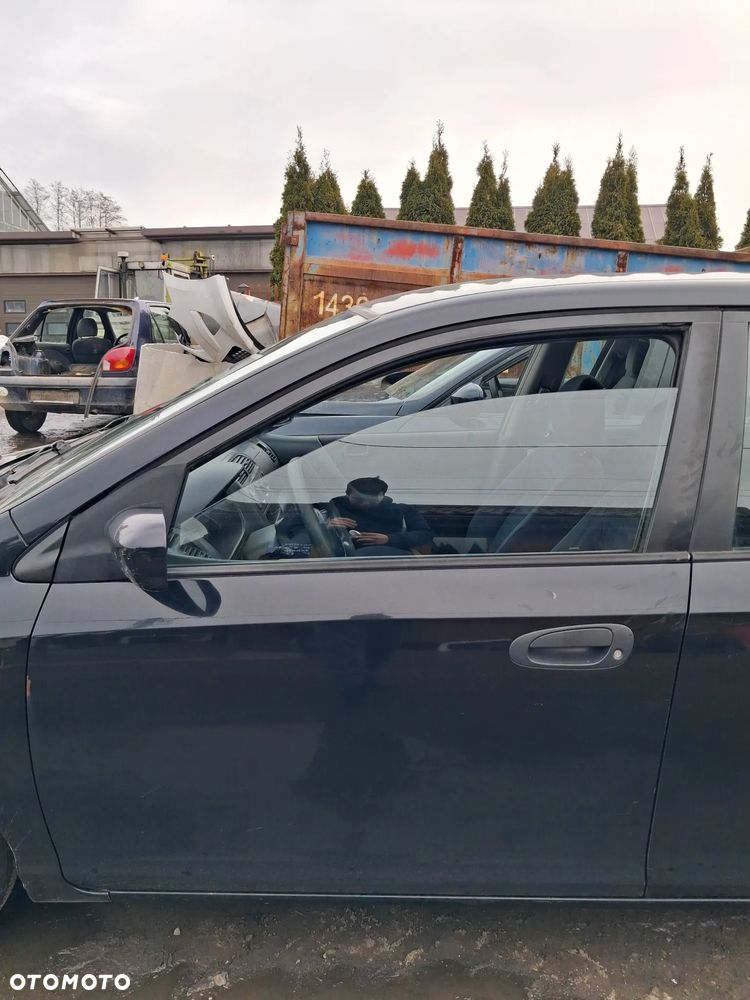 HONDA CIVIC VII DRZWI LEWE PRZOD B92P - 1
