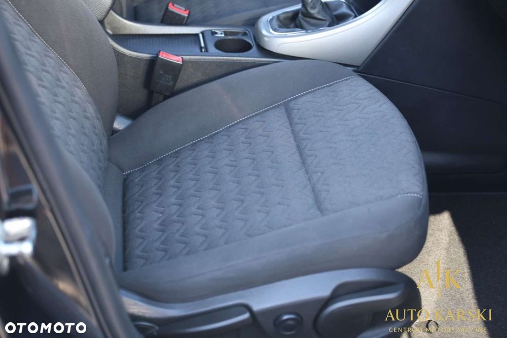 Opel Astra - 32
