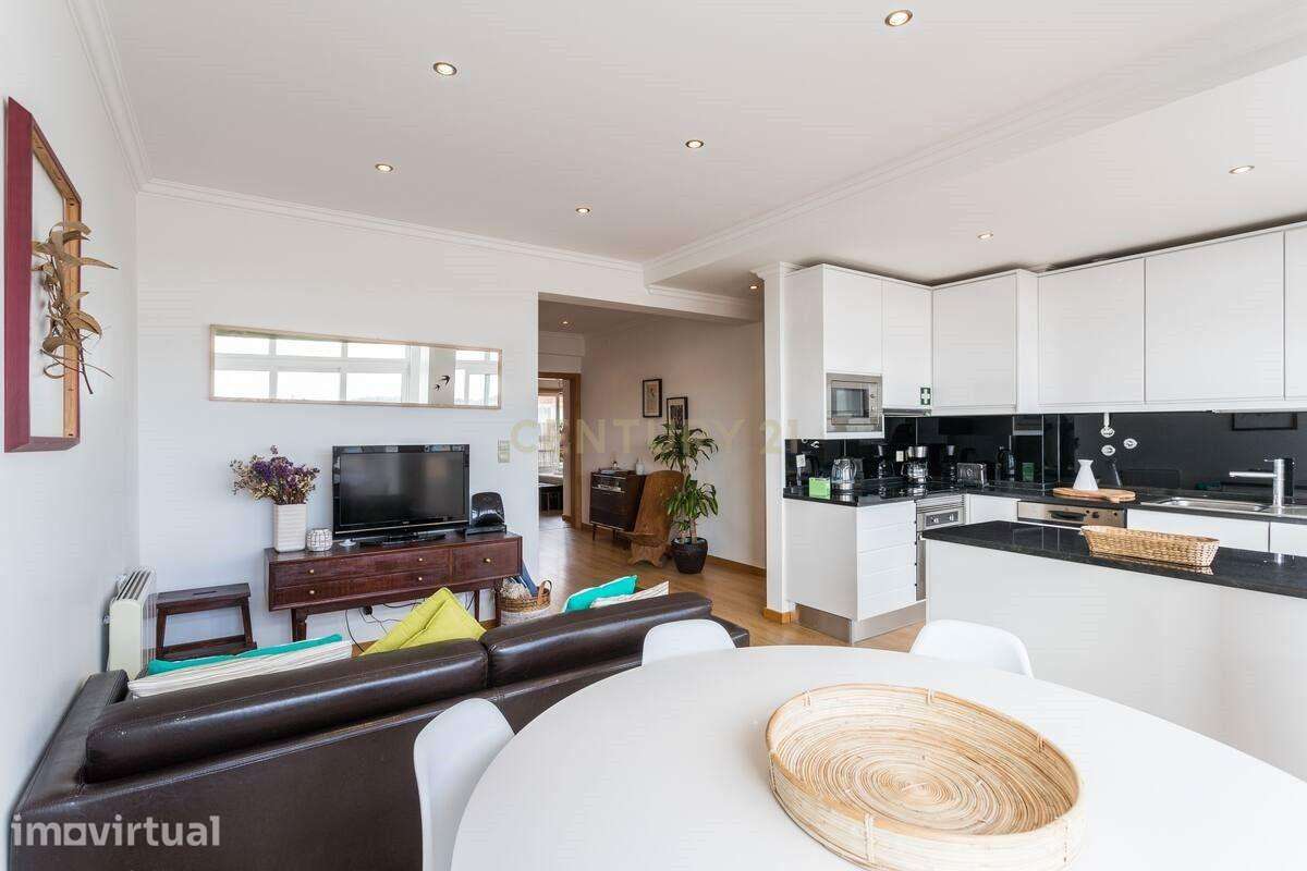 Arrendamento – T3 Remodelado com Vista Rio | Alcântara, Lisboa - Grande imagem: 4/28