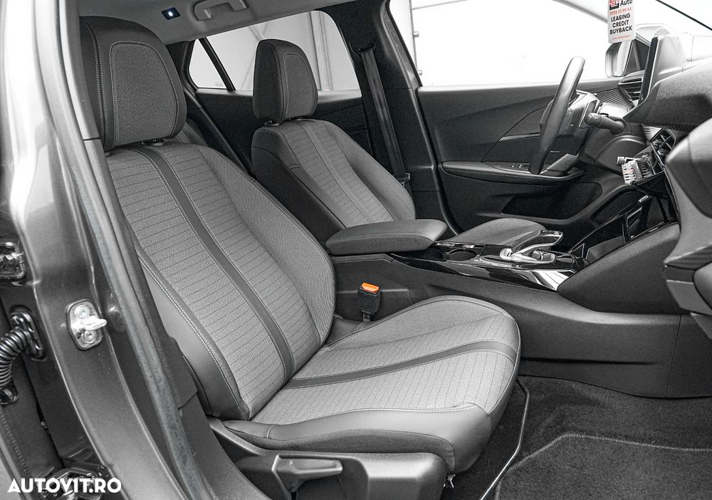 Peugeot 2008 1.5 BlueHDI EAT8 STT Allure Pack - 14