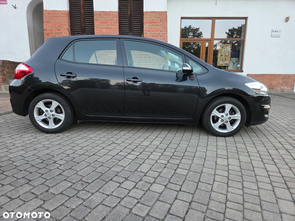 Toyota Auris - 3