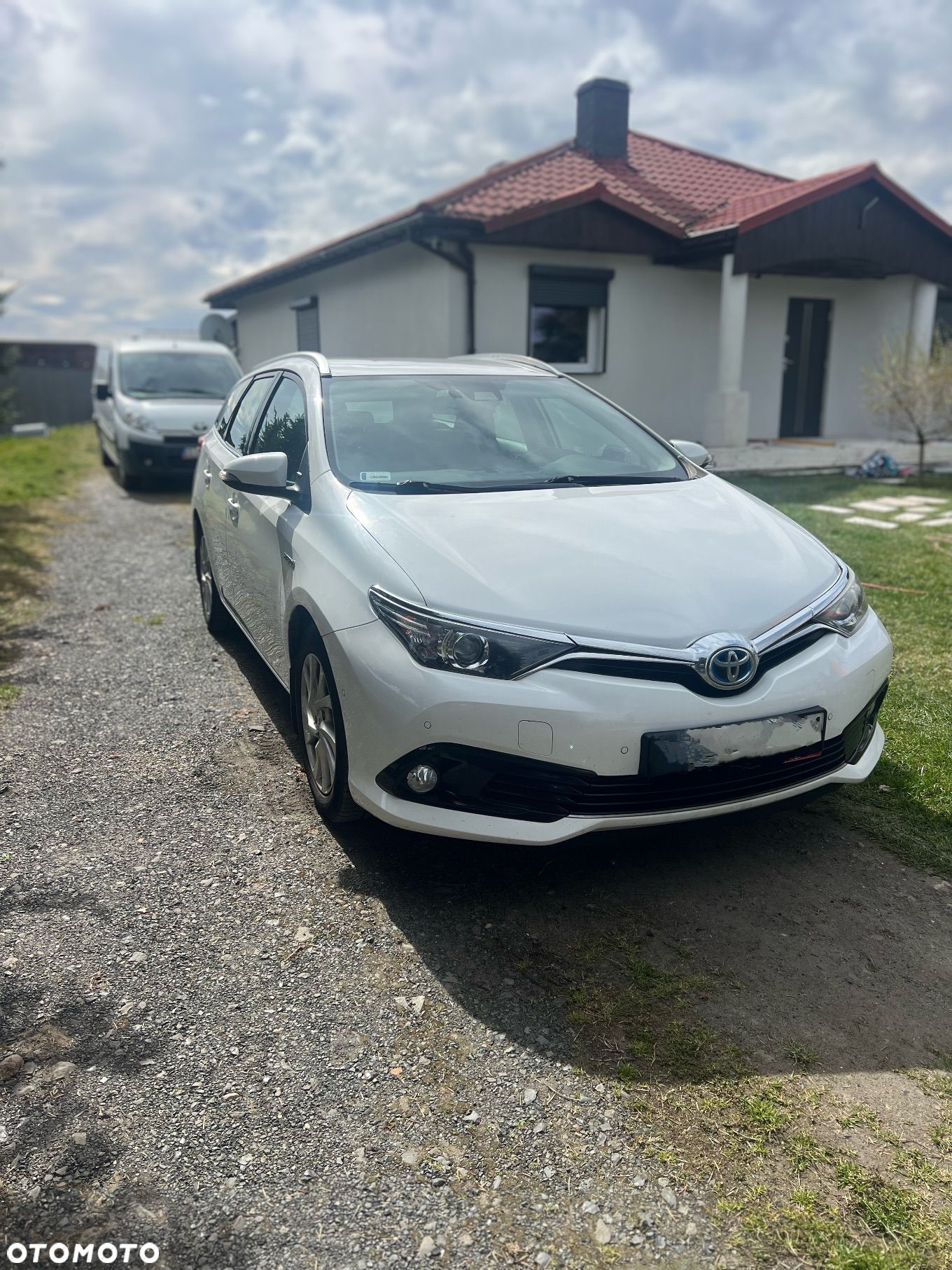 Toyota Auris - 1