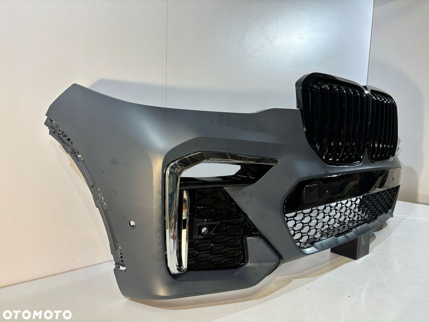 BMW X7 G07 M-Pakiet Zderzak przedni - 17651 - 3