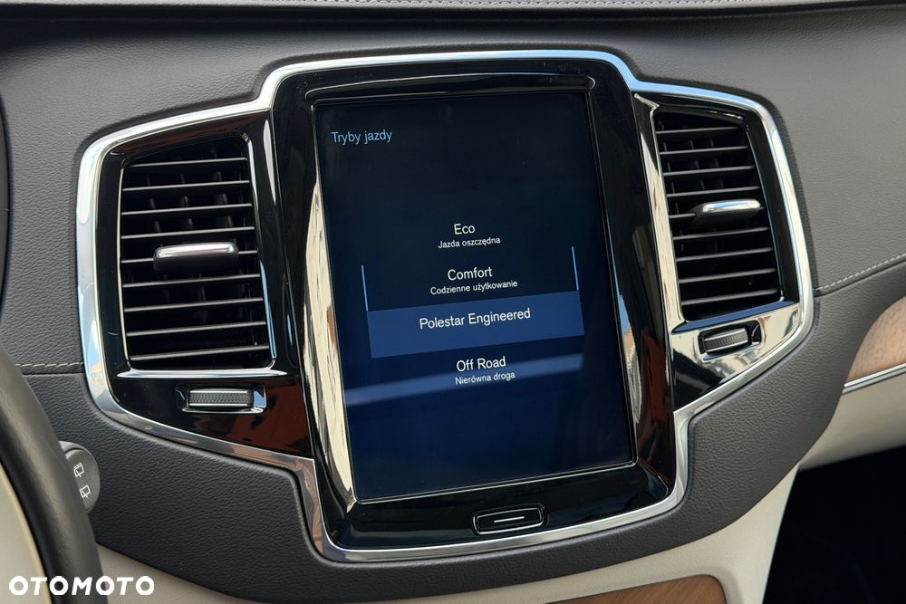 Volvo XC 90 B5 D AWD Inscription - 12